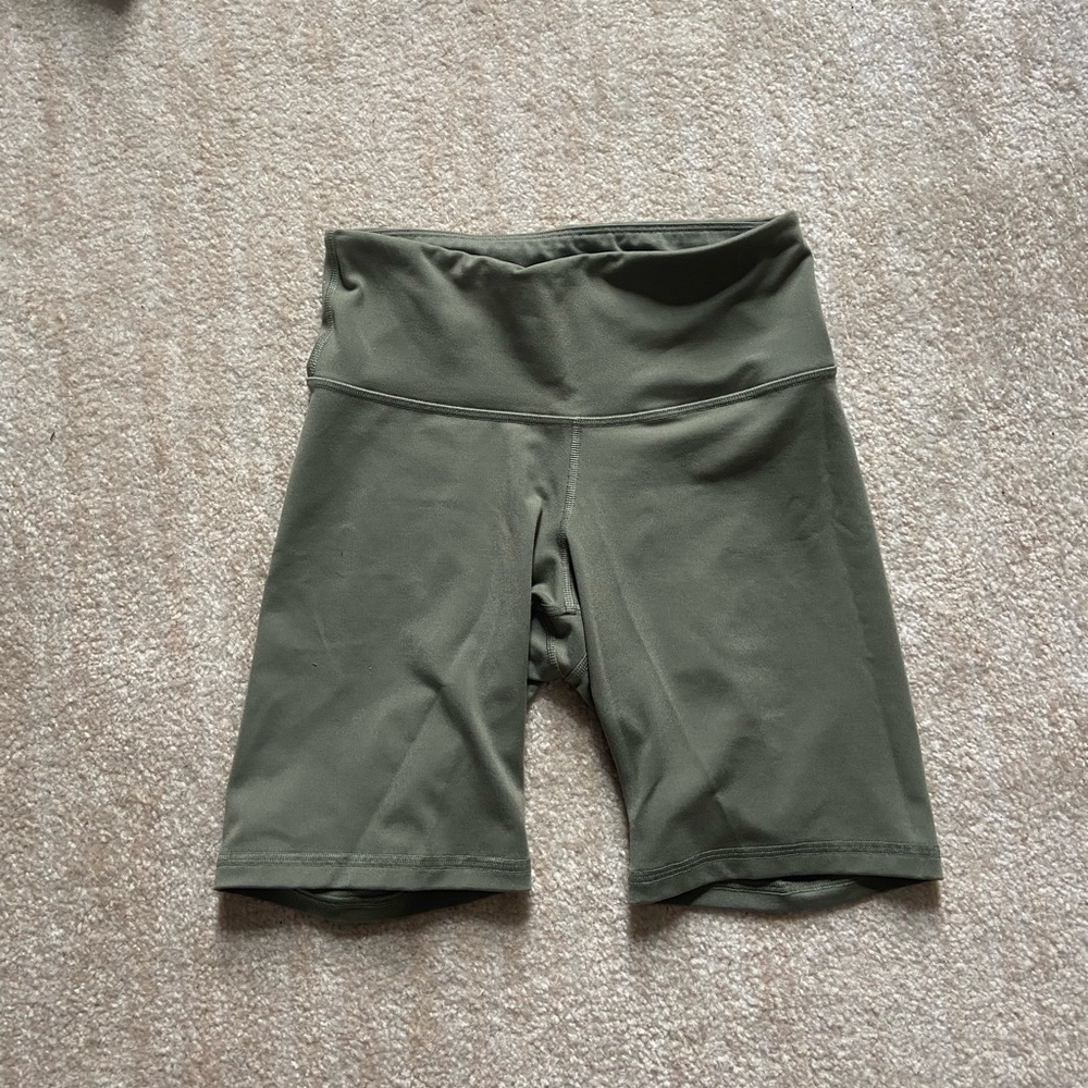 Old Navy Active Go Dry 8” Bike Shorts